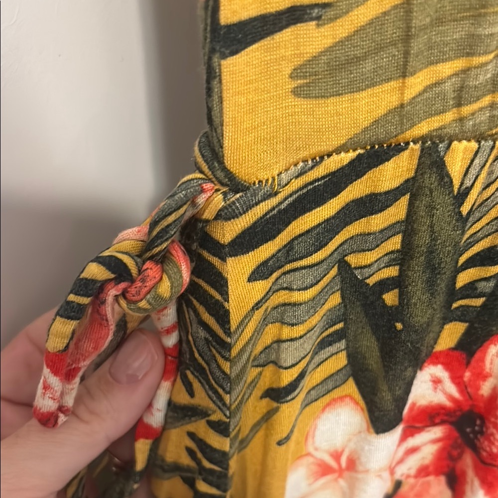 Popular Basics Tropical Floral wrap Maxi Dress - Picture 6 of 7